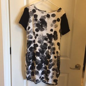 Black swan dress short sleeve